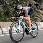 NR51TTCC_02_ORCA_TRITRAJE_APEX_DREAM_KONA_MUJER