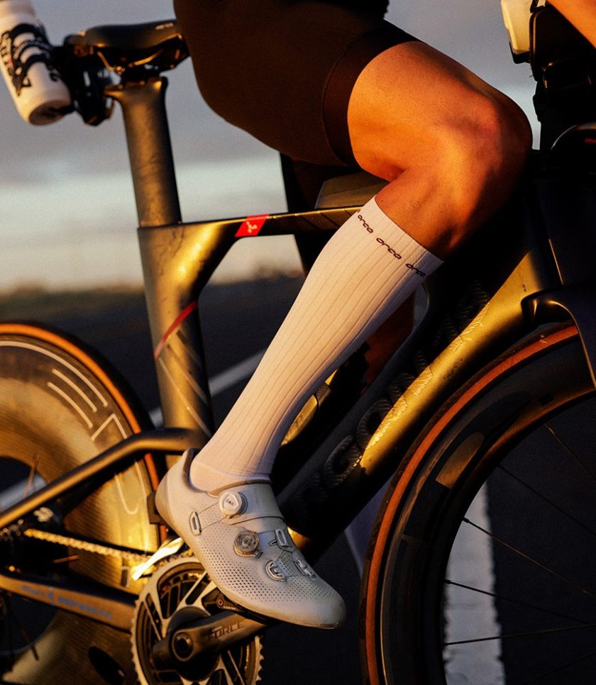 RG22TTCC_01_ORCA_AERO_SOCKS_LONG_ACCESSORY