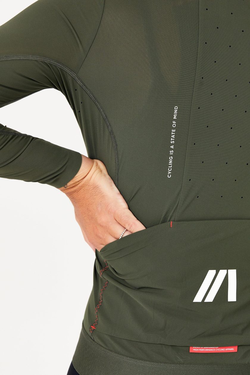 2023_LHPP_TWENTY_ONE_MaillotGreen_L_W_04