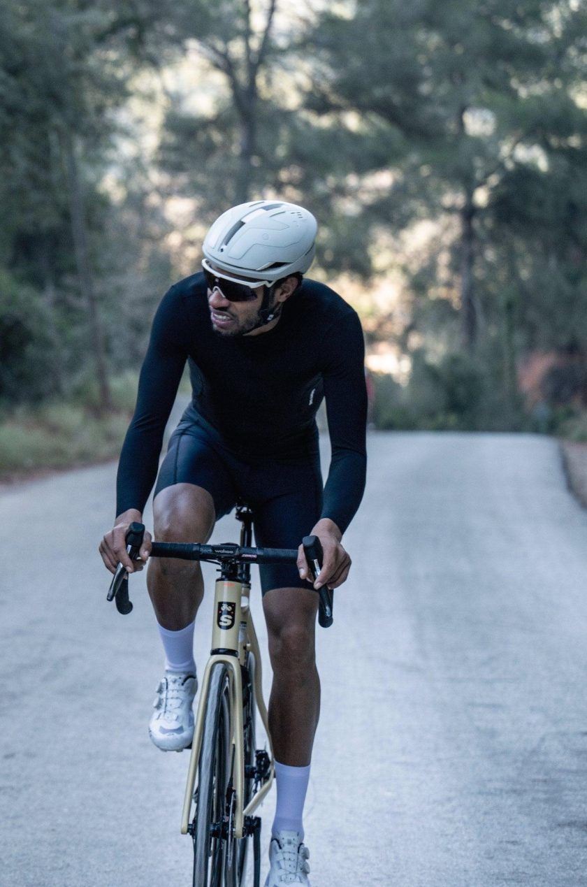 Aero-performance-black-men